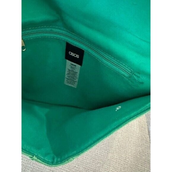 ASOS Design Clutch Envelope Fold Over Green With Metallic Gold Rectangle See - Picture 10 of 12